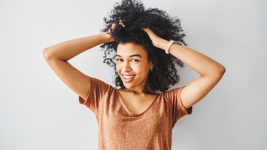 NOURISHING HAIR OIL